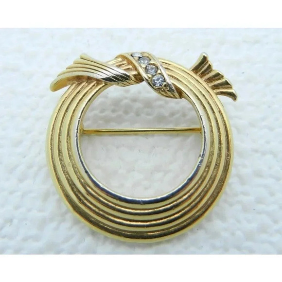 AVON Gold Tone Abstract Wreath Clear Rhinestone - Picture 1 of 3